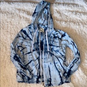 Blue tie dye wind breaker!